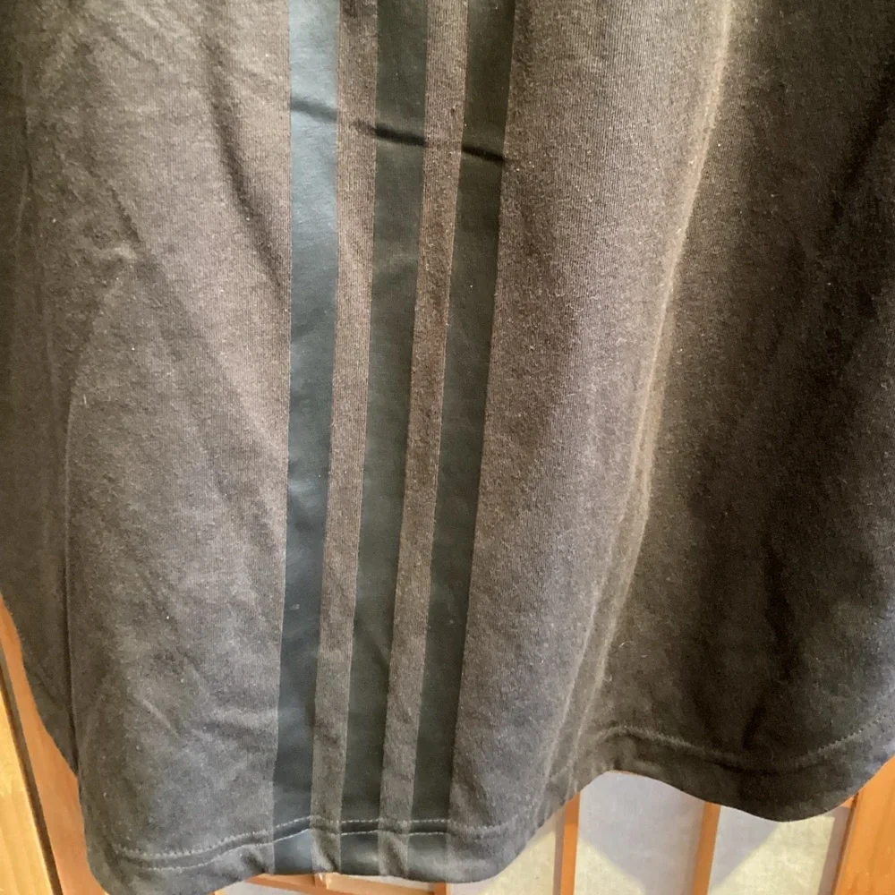 Adidas Essential Droptail 3 -Stripe Tee BQ1543 Men's Size Large